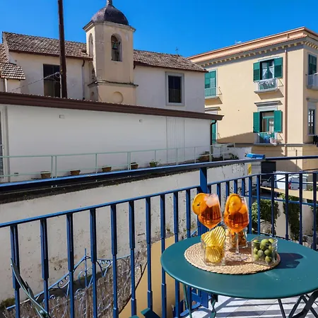 Nael's House Casa de Férias *